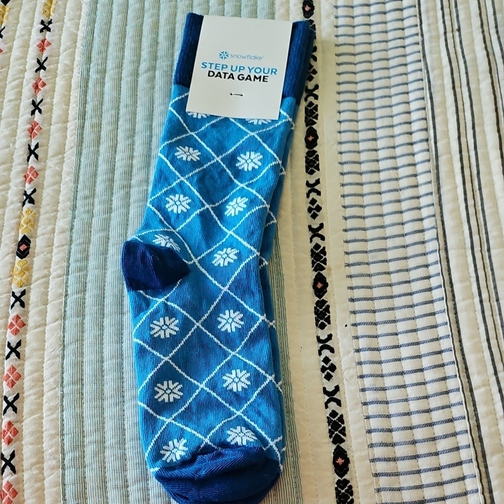 Snowflake AI Argyle Socks